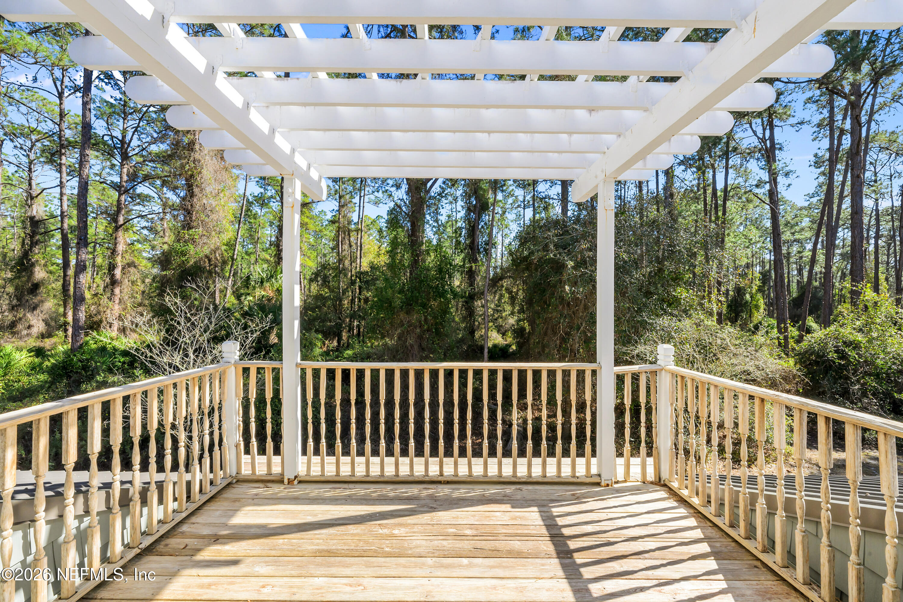 179 Georgetown Denver Road Georgetown, FL 32139 - Photo 21 of 24 a view of a porch with wooden floor