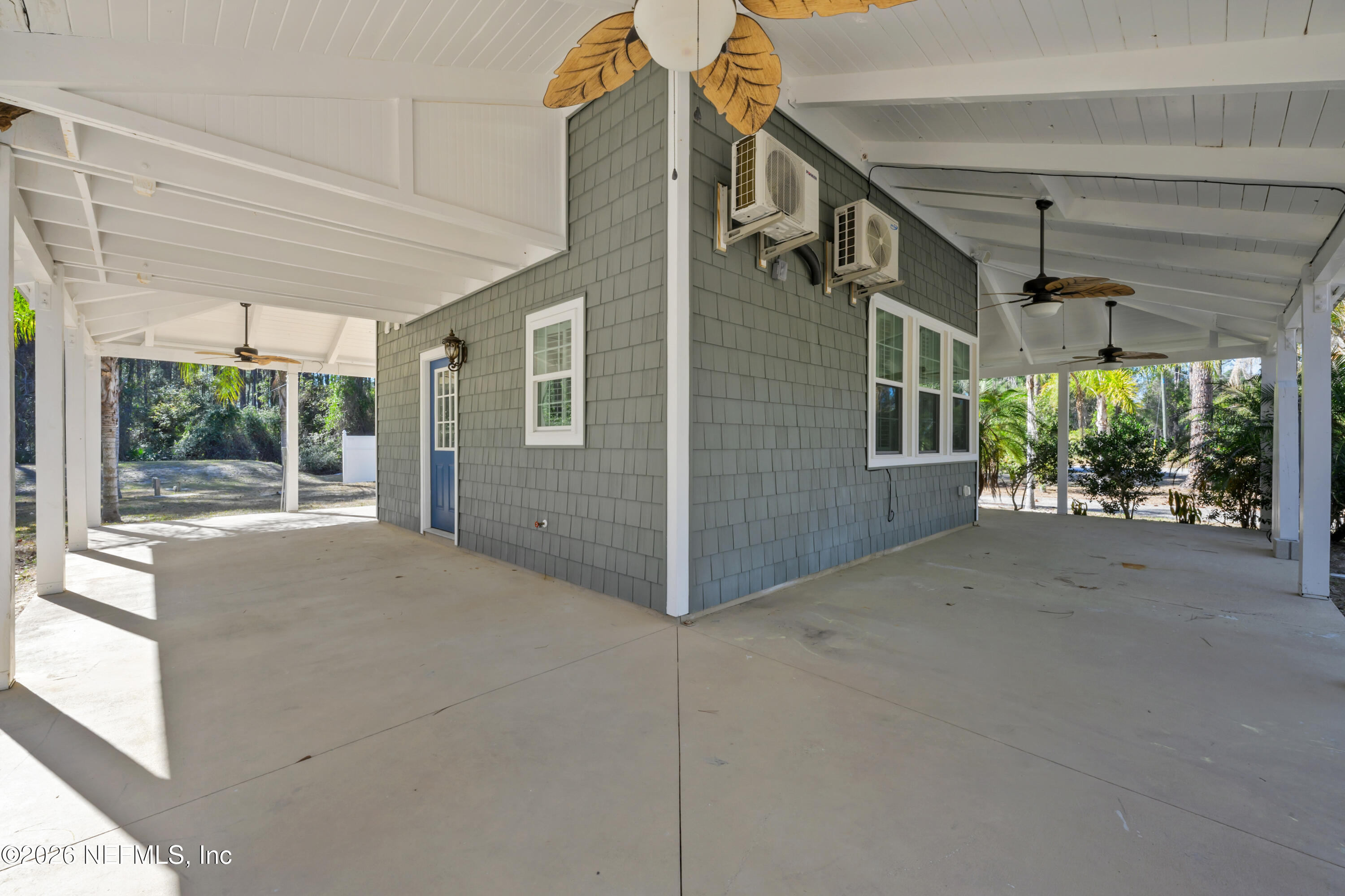179 Georgetown Denver Road Georgetown, FL 32139 - Photo 8 of 24 a view of a house with a street