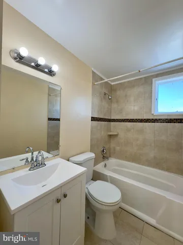 $2,300 | 1231 Pine Heights Avenue, Baltimore, MD 21229