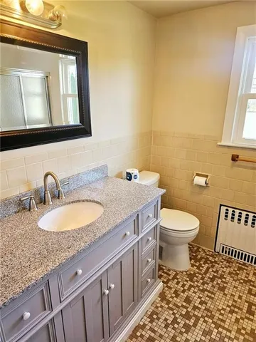 $1,800 | 41 Franklin Street, Unit 1, Westerly, RI 02891