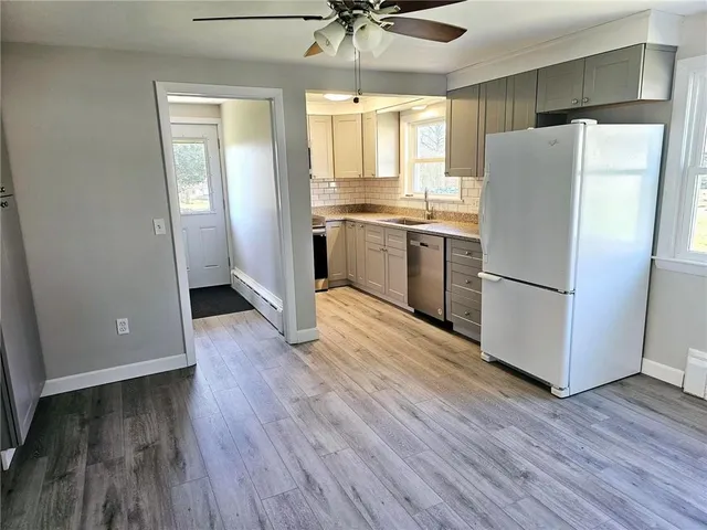 $1,800 | 41 Franklin Street, Unit 1, Westerly, RI 02891