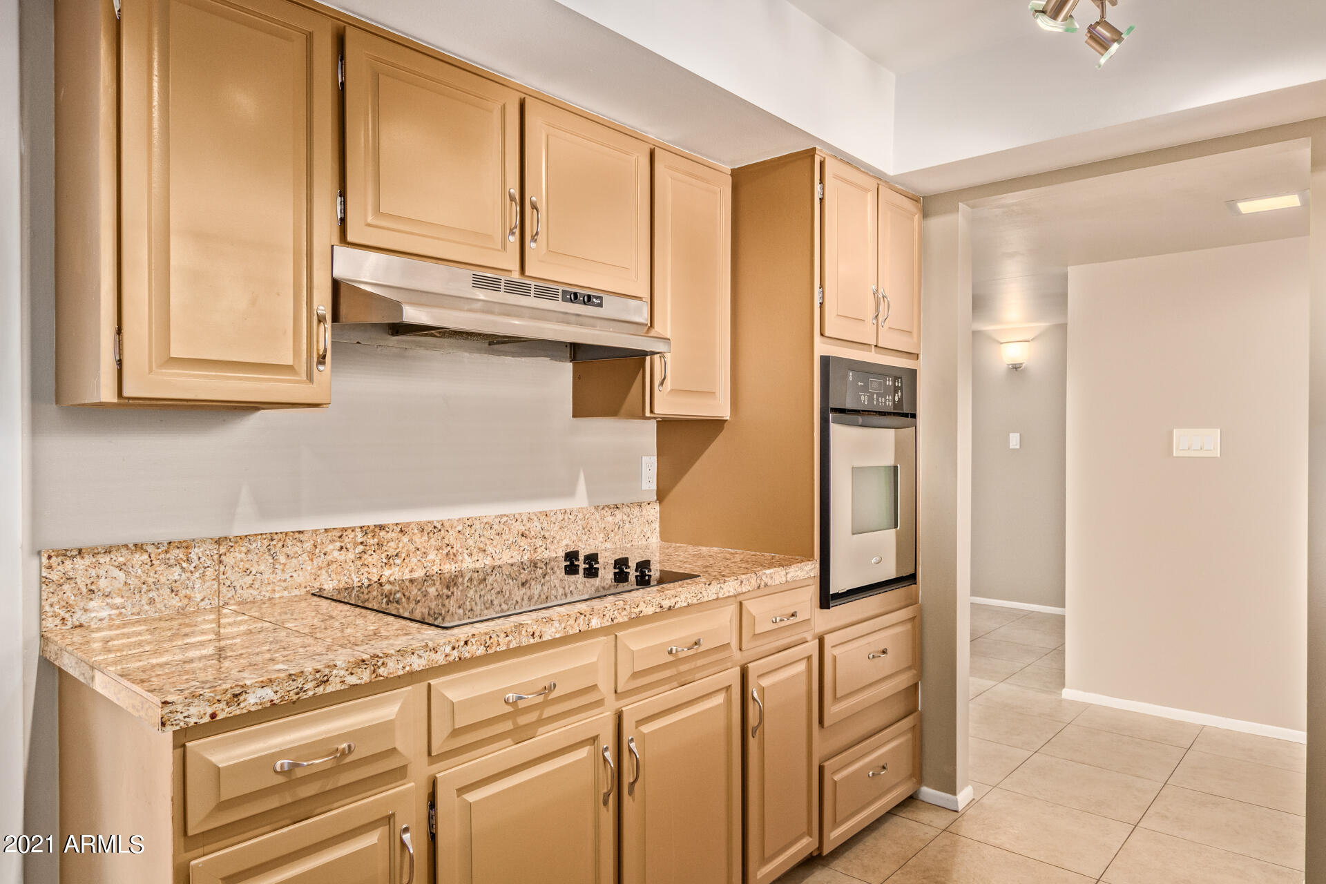 1025 West Berridge Lane Phoenix, AZ 85013 - Photo 11 of 30 Kitchen
