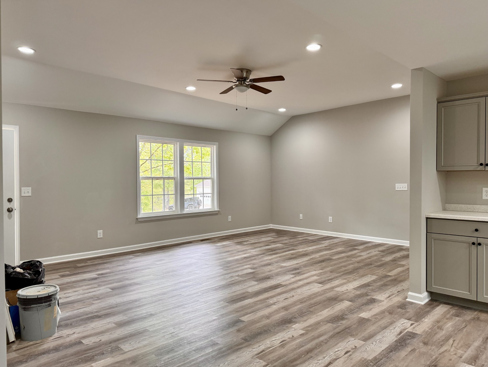 1352 Brannon Road Lawrenceburg, TN 38464 - Photo 3 of 21 Gallery Image 3