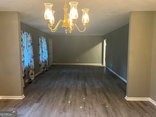 $329,000 | 107 Roundcrest Drive, Thomasville, GA 31792