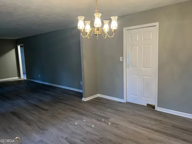 $329,000 | 107 Roundcrest Drive, Thomasville, GA 31792