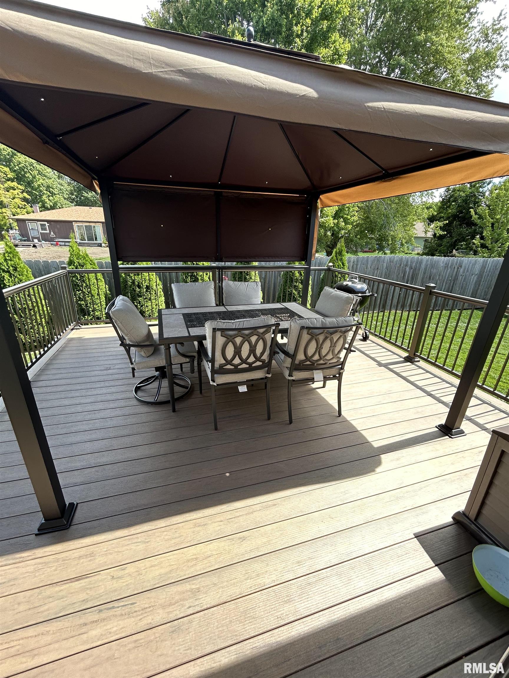 2108 Dubsdread Lane Springfield, IL 62711 - Photo 10 of 21