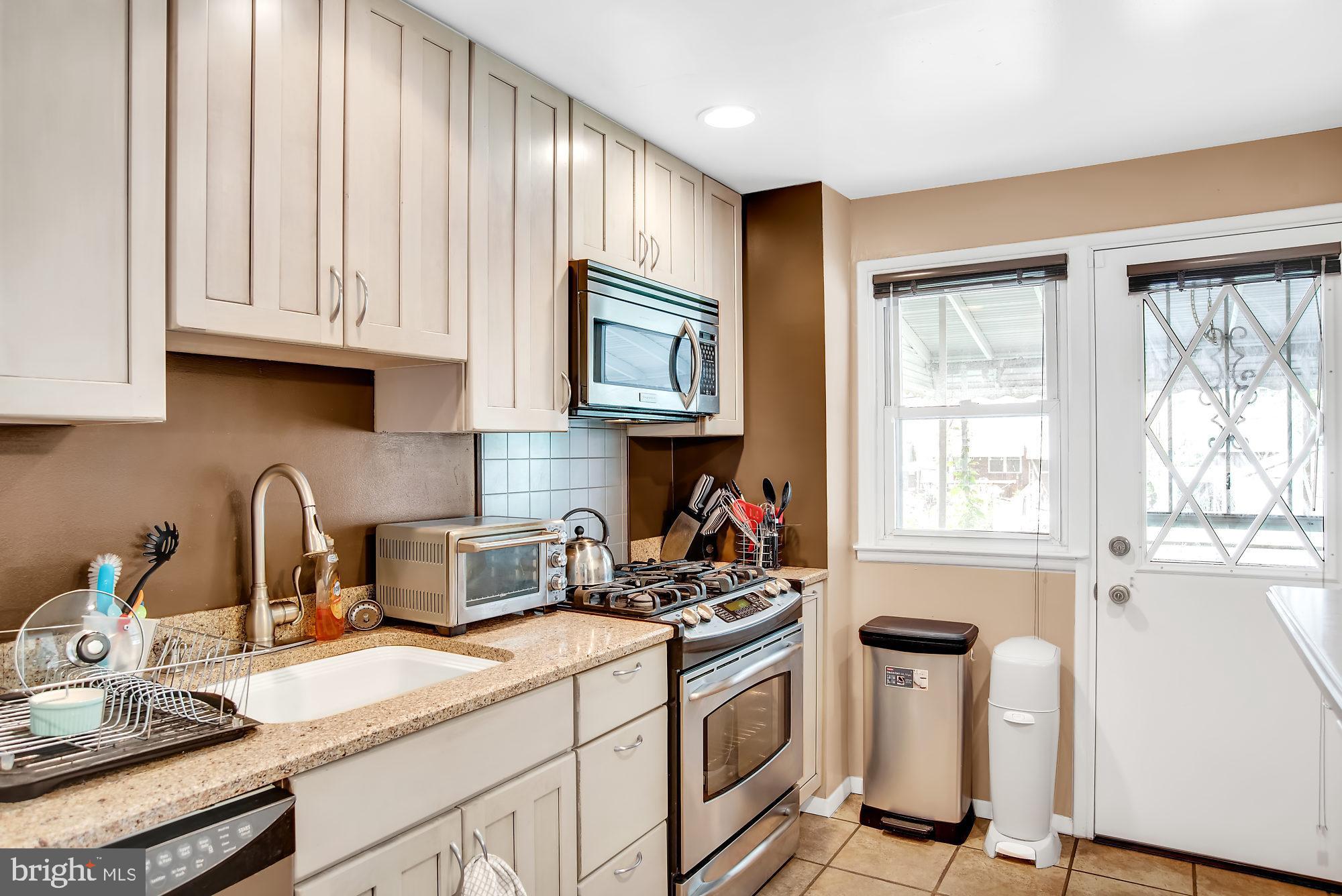 5442 Whitwood Road Baltimore, MD 21206 - Photo 7 of 25 Updated Kitchen