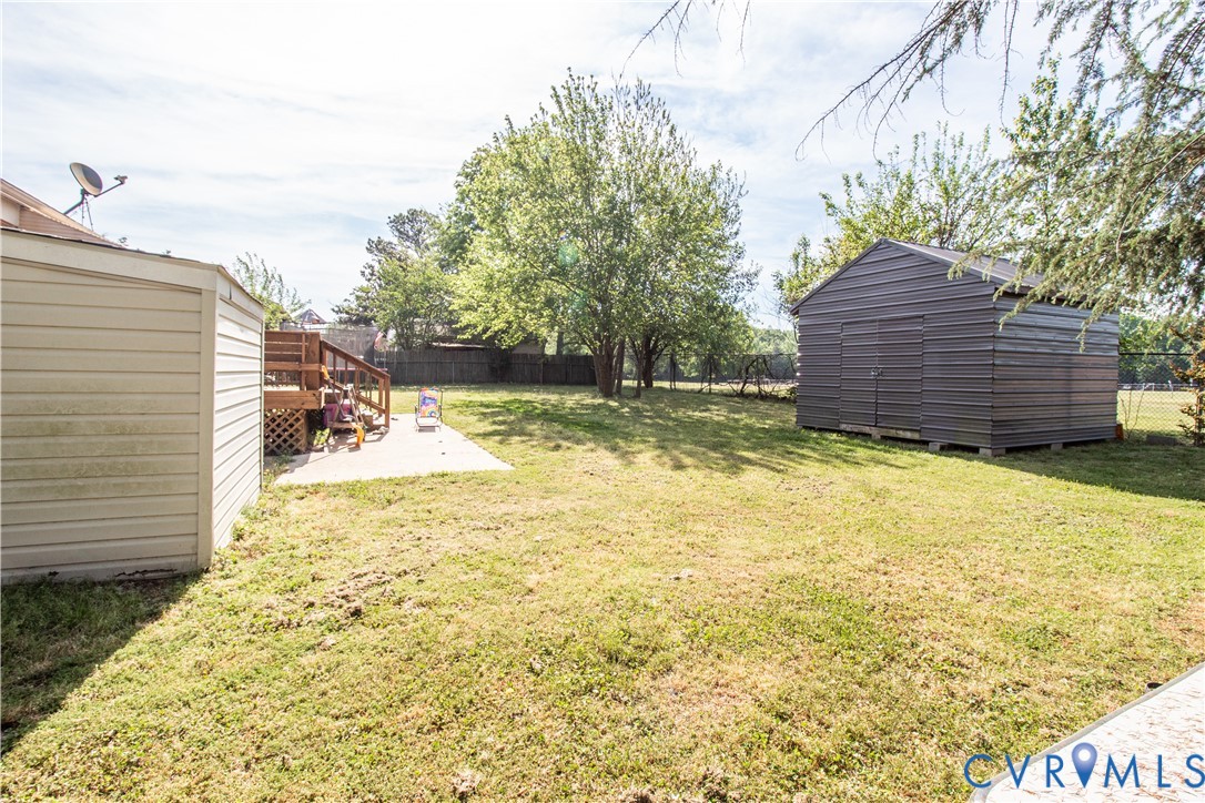 1109 Covington Road Colonial Heights, VA 23834 - Photo 25 of 30