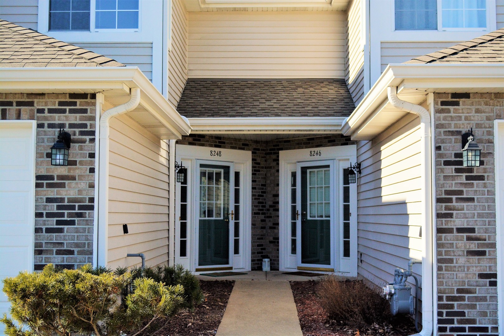 8248 Ripple Ridge, Unit 8248 Darien, IL 60561 - Photo 3 of 28 Gallery Image 3