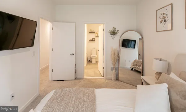 $3,200 | 3123 Beachview Lane, Philadelphia, PA 19125