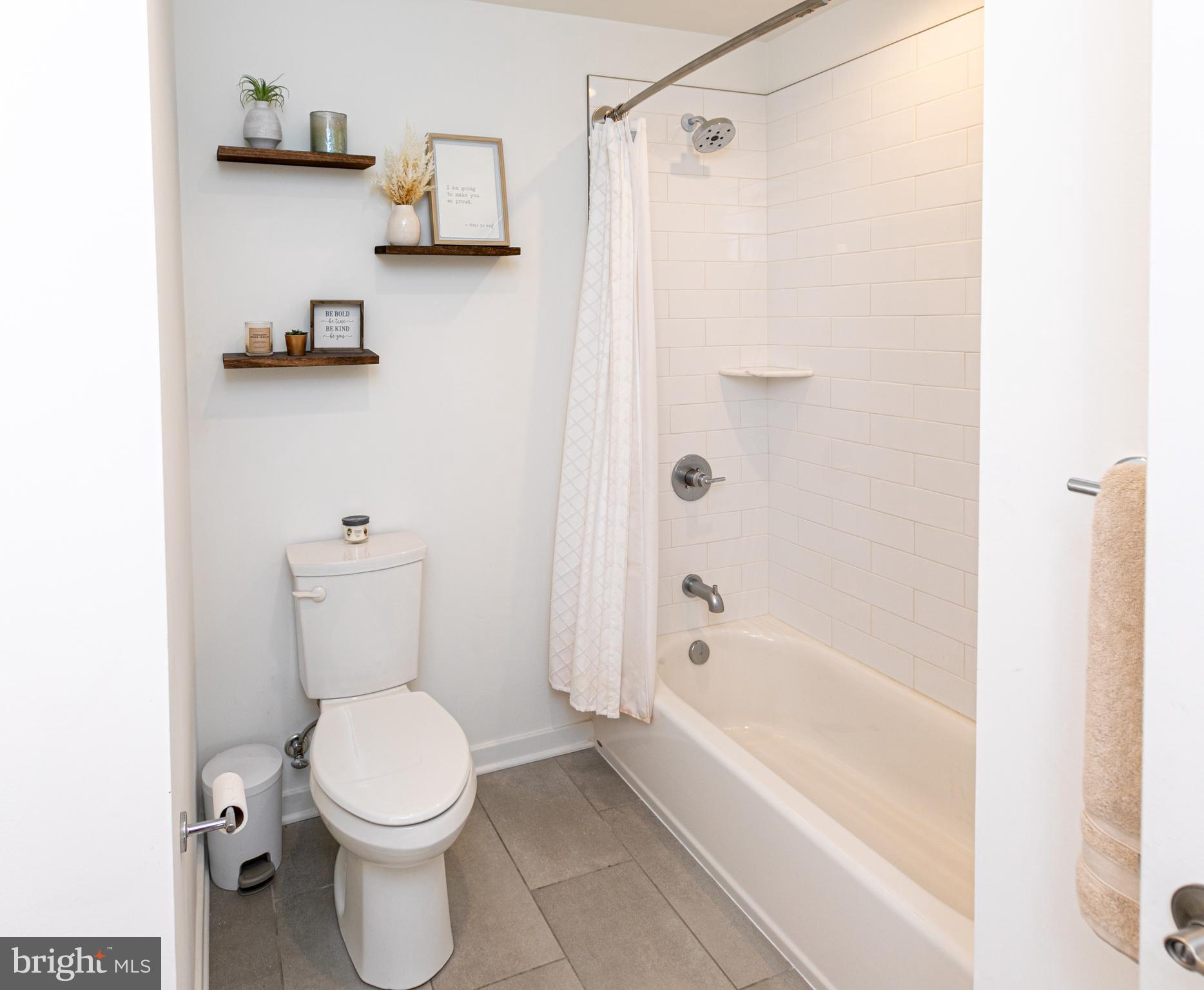 3123 Beachview Lane Philadelphia, PA 19125 - Photo 22 of 47