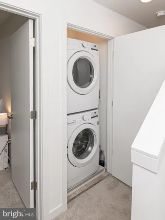 $3,200 | 3123 Beachview Lane, Philadelphia, PA 19125