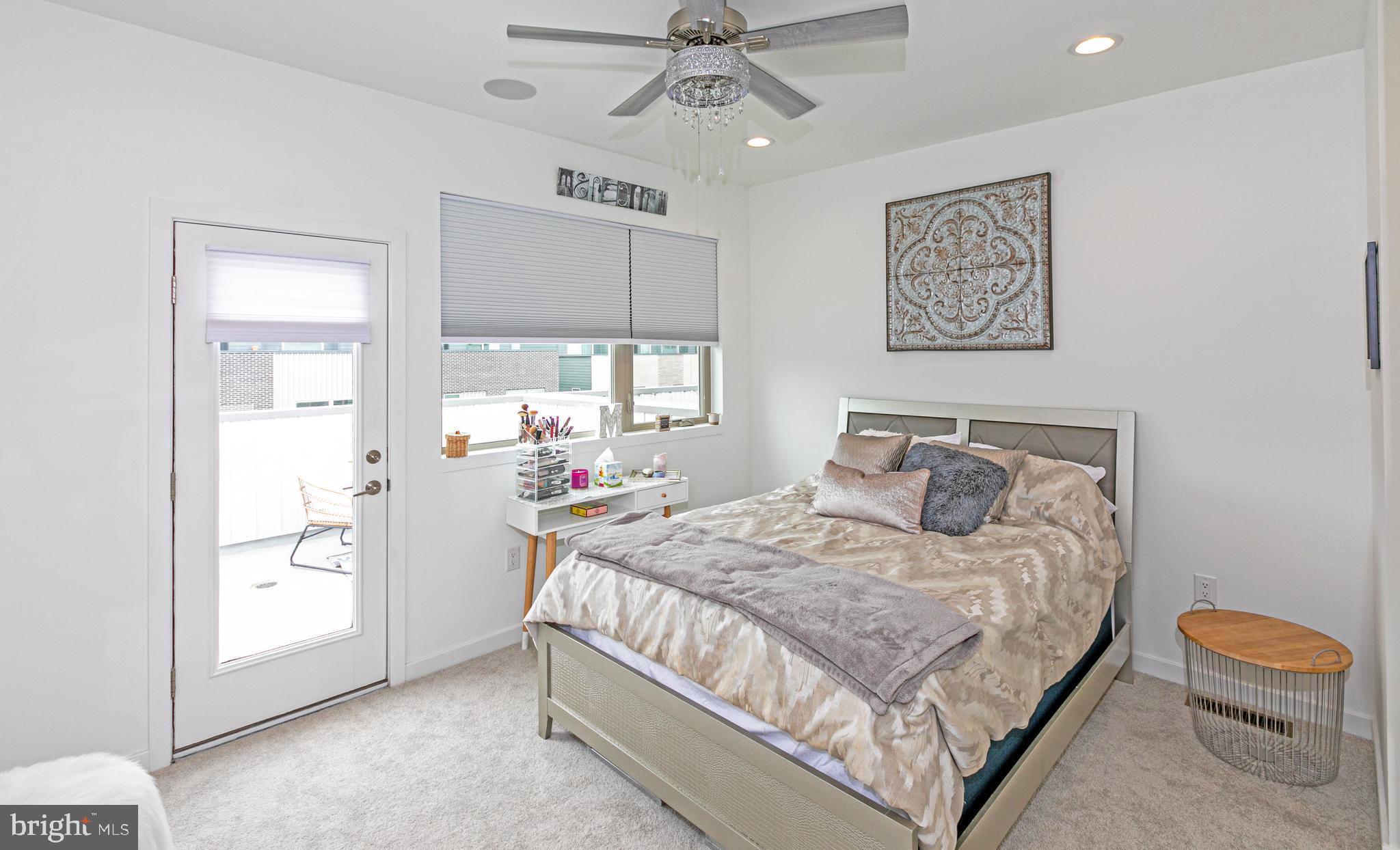 3123 Beachview Lane Philadelphia, PA 19125 - Photo 32 of 47