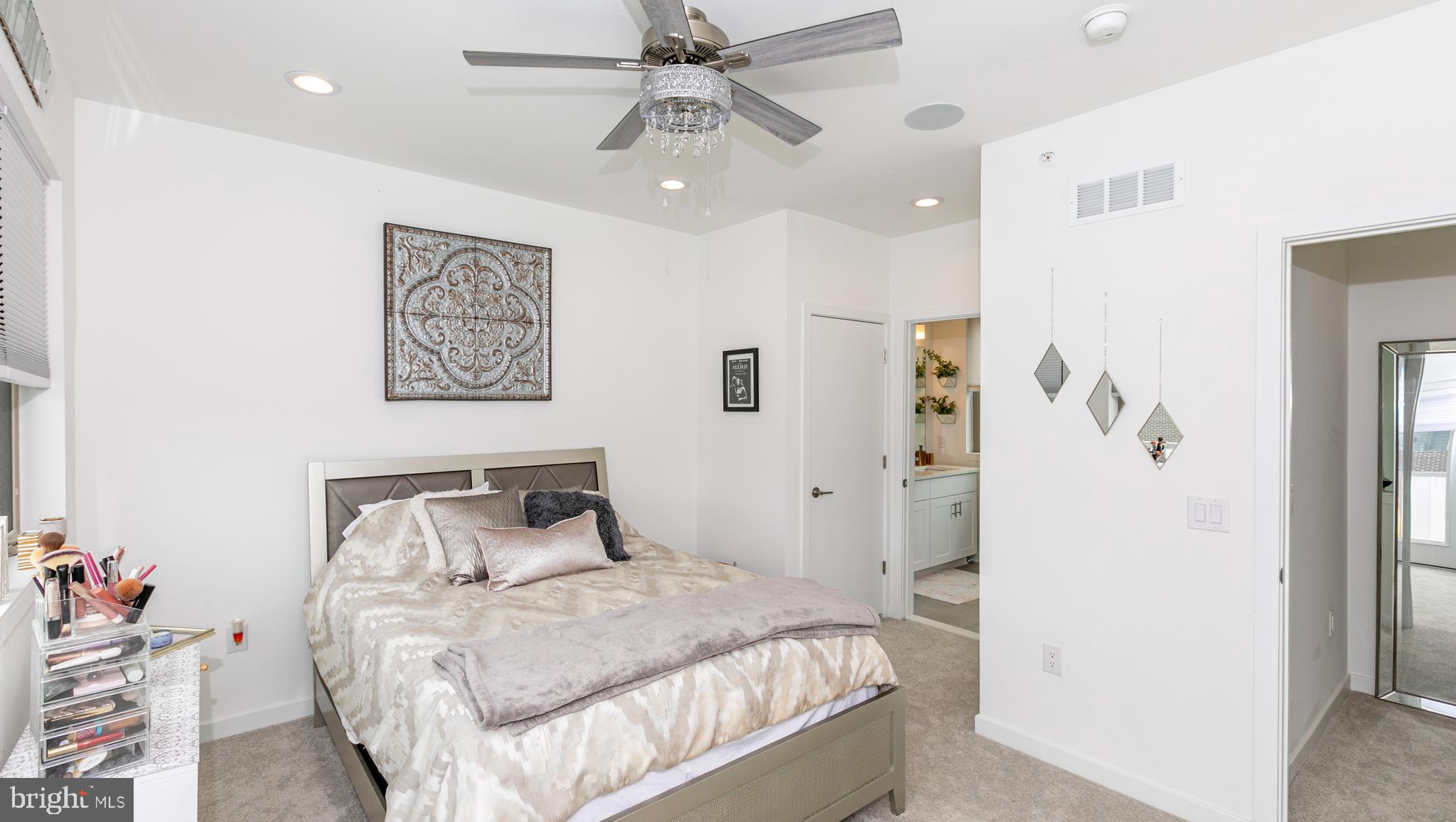 3123 Beachview Lane Philadelphia, PA 19125 - Photo 33 of 47