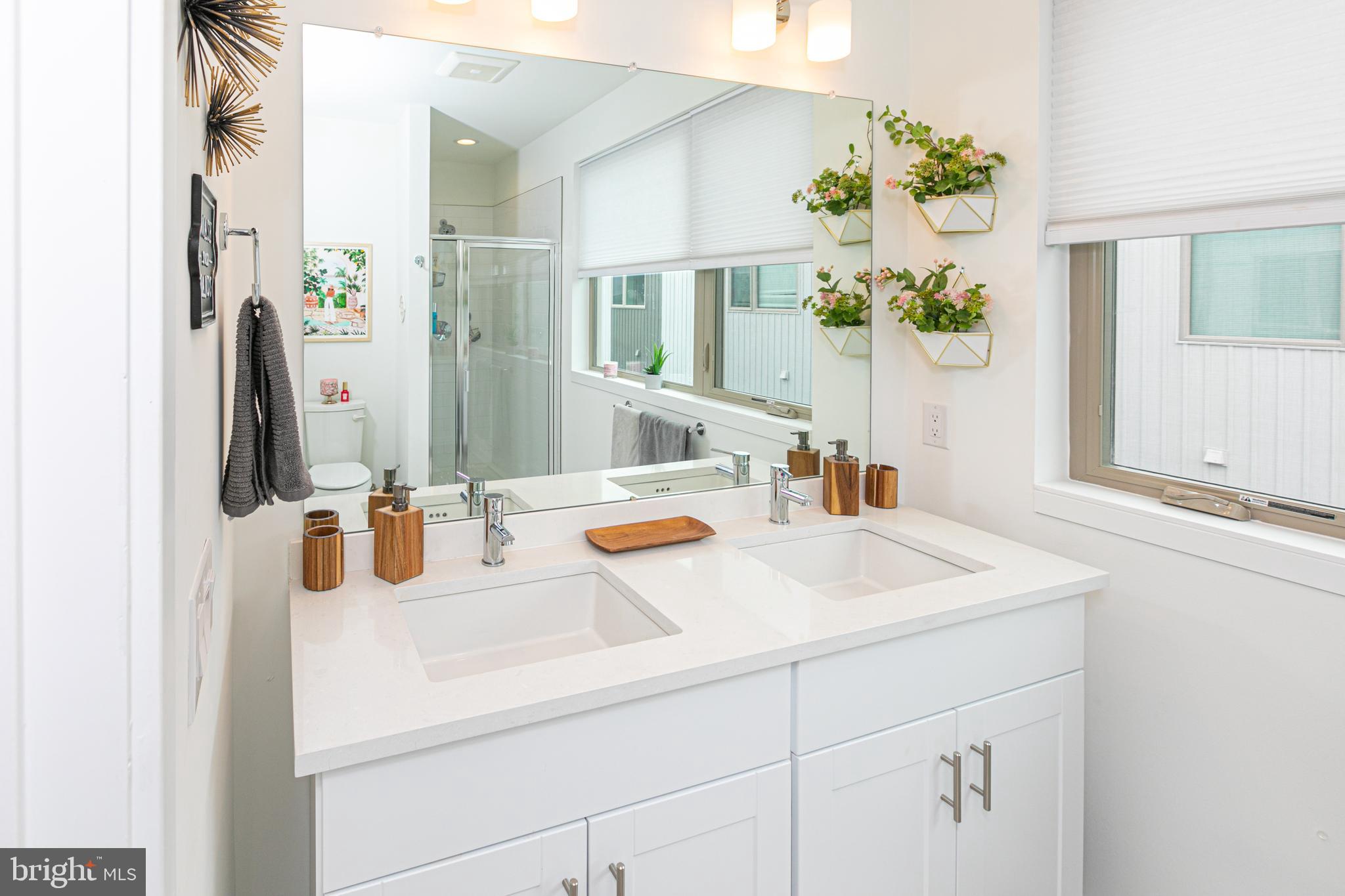 3123 Beachview Lane Philadelphia, PA 19125 - Photo 36 of 47