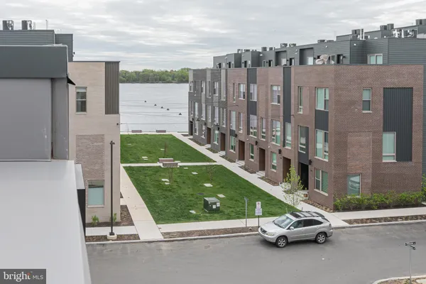 $3,200 | 3123 Beachview Lane, Philadelphia, PA 19125