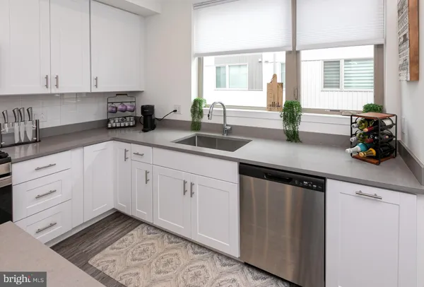 $3,200 | 3123 Beachview Lane, Philadelphia, PA 19125