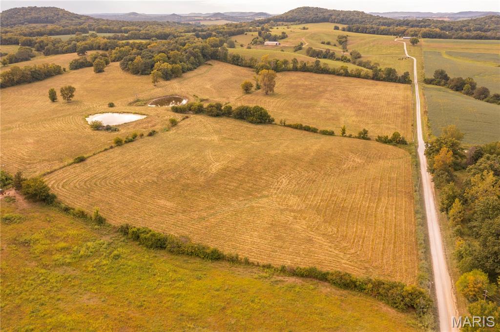 255 Gnade Road Elsberry, MO 63343 - Photo 15 of 24