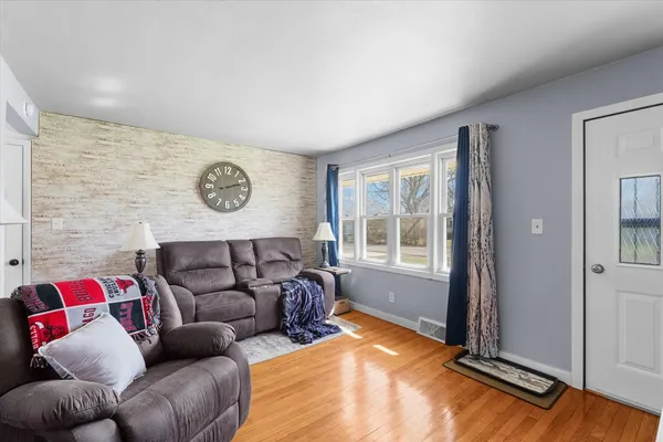 $128,000 | 1105 Roselawn Drive, Paxton, IL 60957