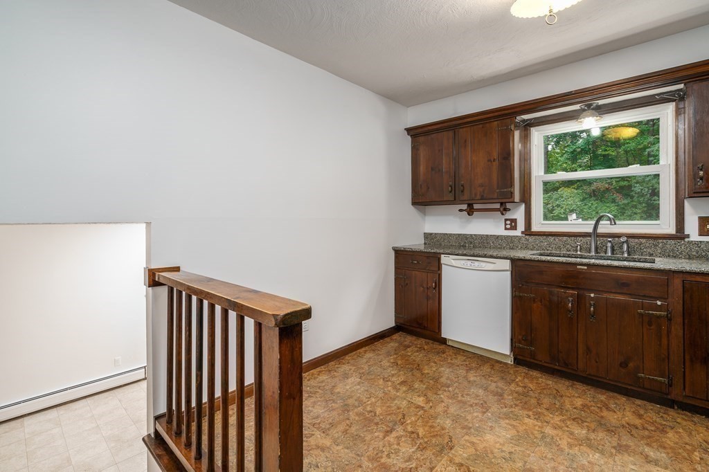 11 Cold Spring Road Southampton, MA 01073 - Photo 16 of 40