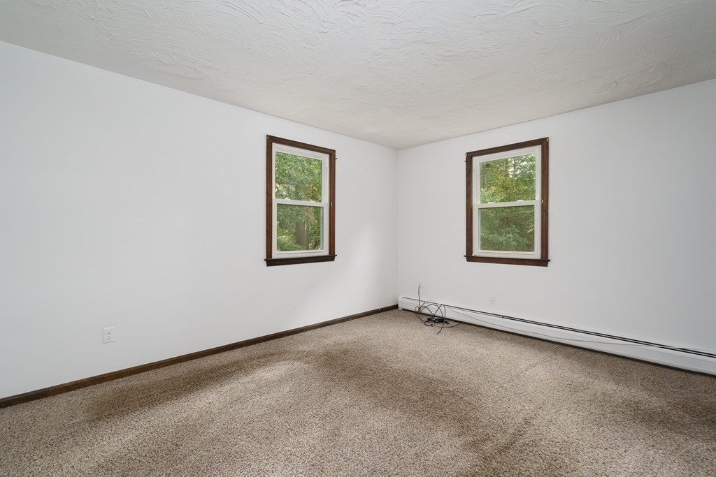 11 Cold Spring Road Southampton, MA 01073 - Photo 23 of 40