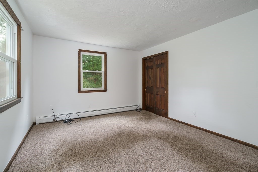 11 Cold Spring Road Southampton, MA 01073 - Photo 24 of 40