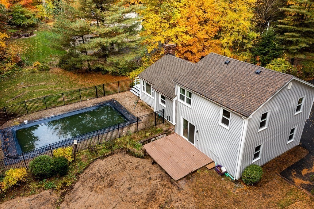 11 Cold Spring Road Southampton, MA 01073 - Photo 3 of 40