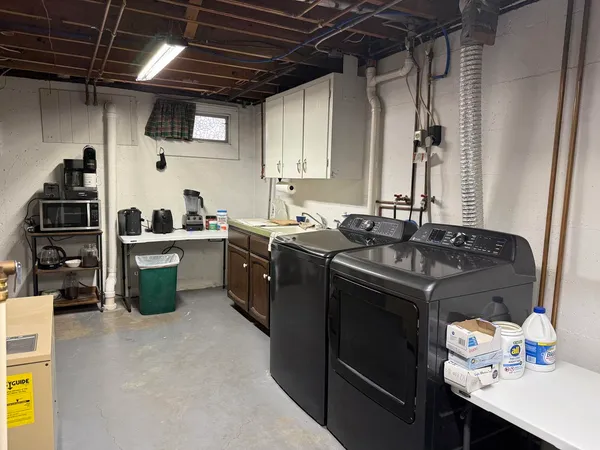 $308,000 | 343 North 1st Street, Riverton, WY 82501