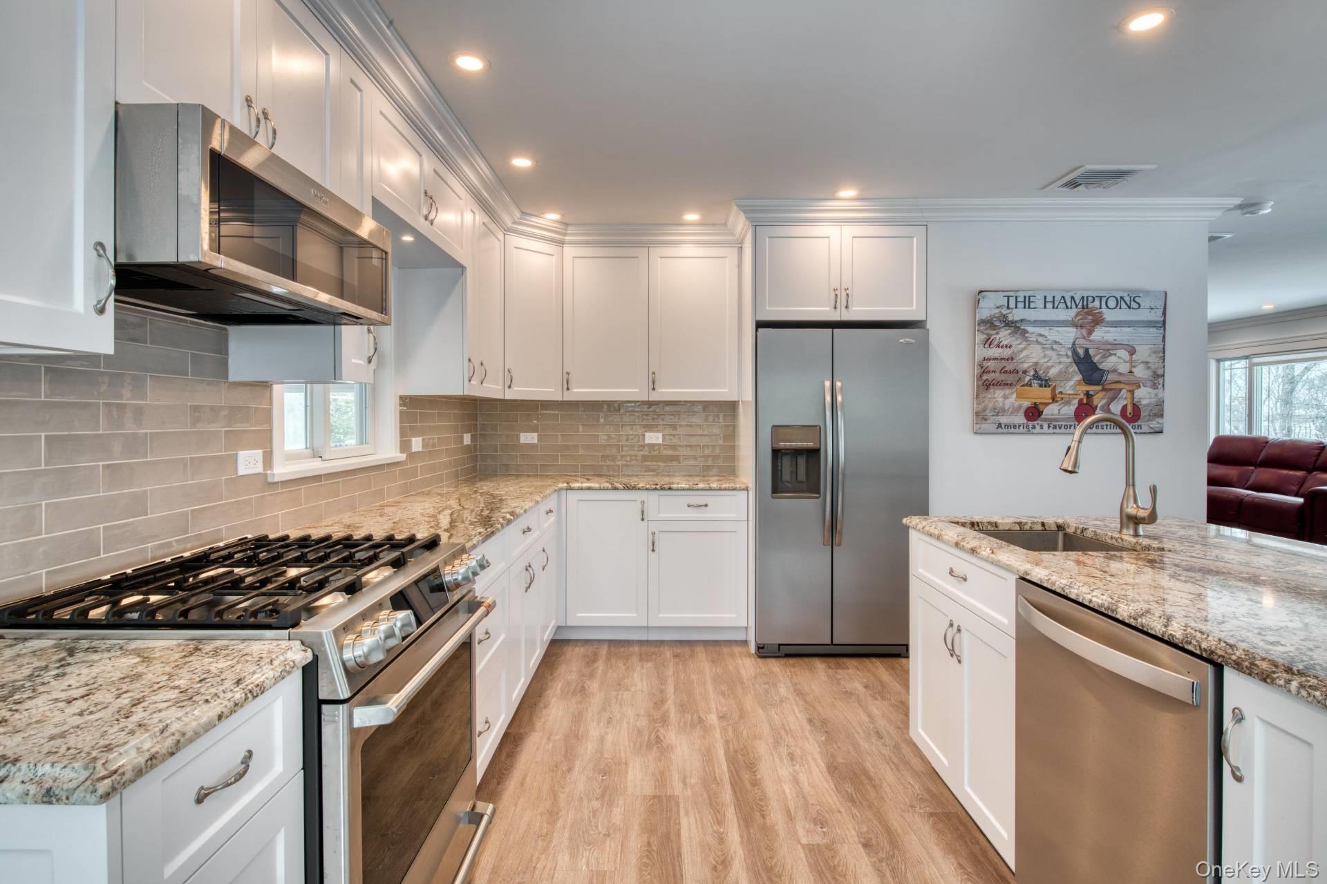 41 Red Cedar Point Road Hampton Bays, NY 11946 - Photo 6 of 18