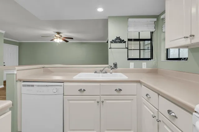 $2,300 | 1850 Montclair Drive, Unit D, Mount Pleasant, SC 29464