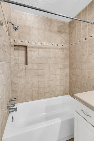 $2,300 | 1850 Montclair Drive, Unit D, Mount Pleasant, SC 29464