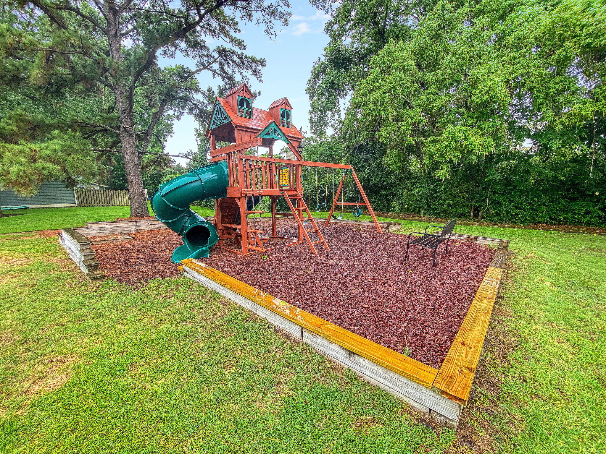 1850 Montclair Drive, Unit D Mount Pleasant, SC 29464 - Photo 33 of 42 CREM_Montclair Amenities_003