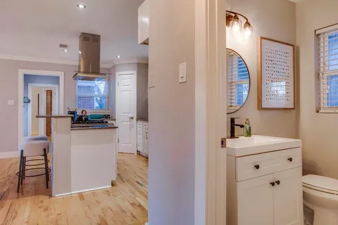 $595,000 | 2415 Sunset Avenue, Dallas, TX 75211