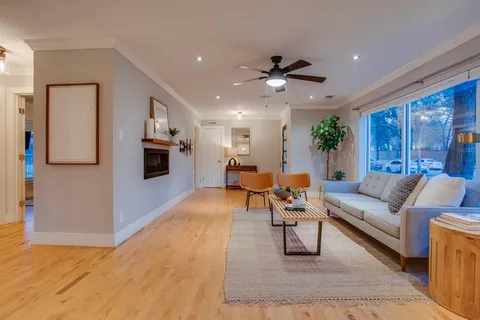 $595,000 | 2415 Sunset Avenue, Dallas, TX 75211