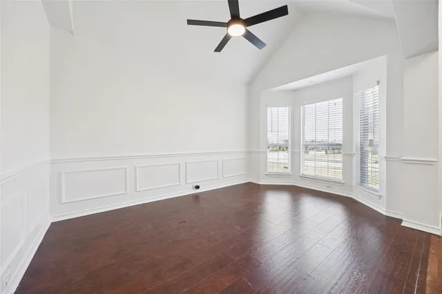 $350,990 | 341 Crystal Lake Drive, DeSoto, TX 75115