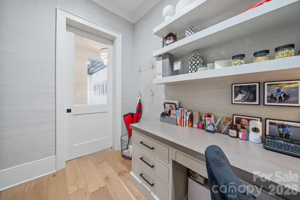 $2,100,000 | 19329 Watermark Drive, Cornelius, NC 28031