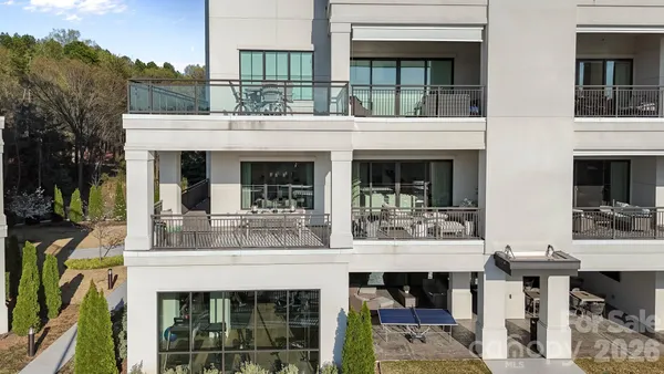 $2,100,000 | 19329 Watermark Drive, Cornelius, NC 28031