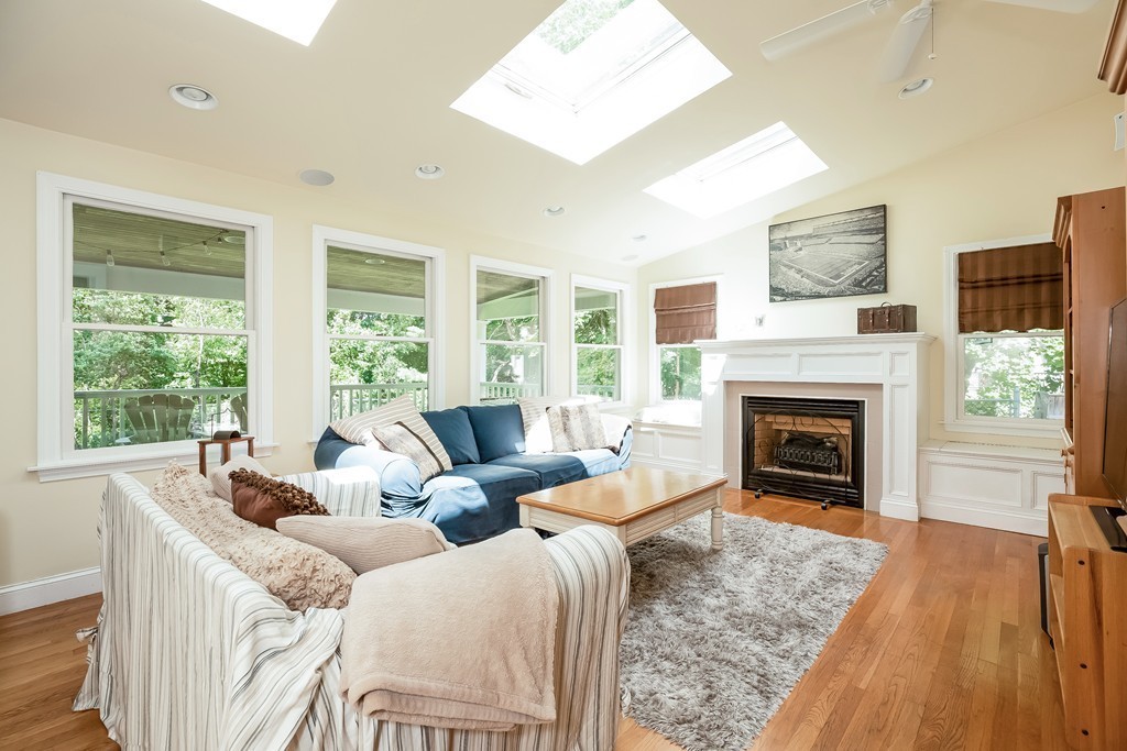 Gallery Image 6