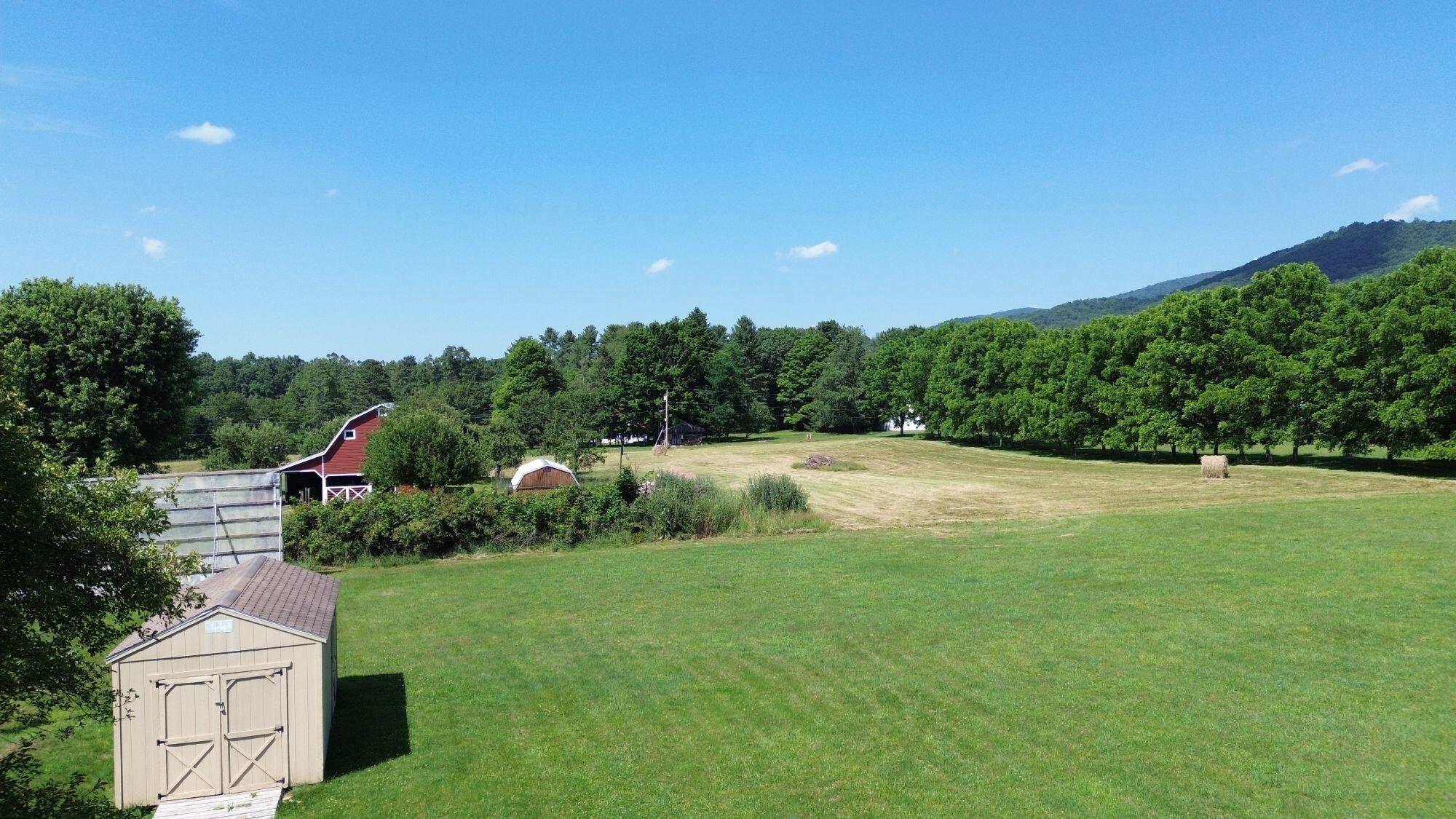 905 Back Draft Road Green Bank, WV 24944 - Photo 9 of 102 Gallery Image 9