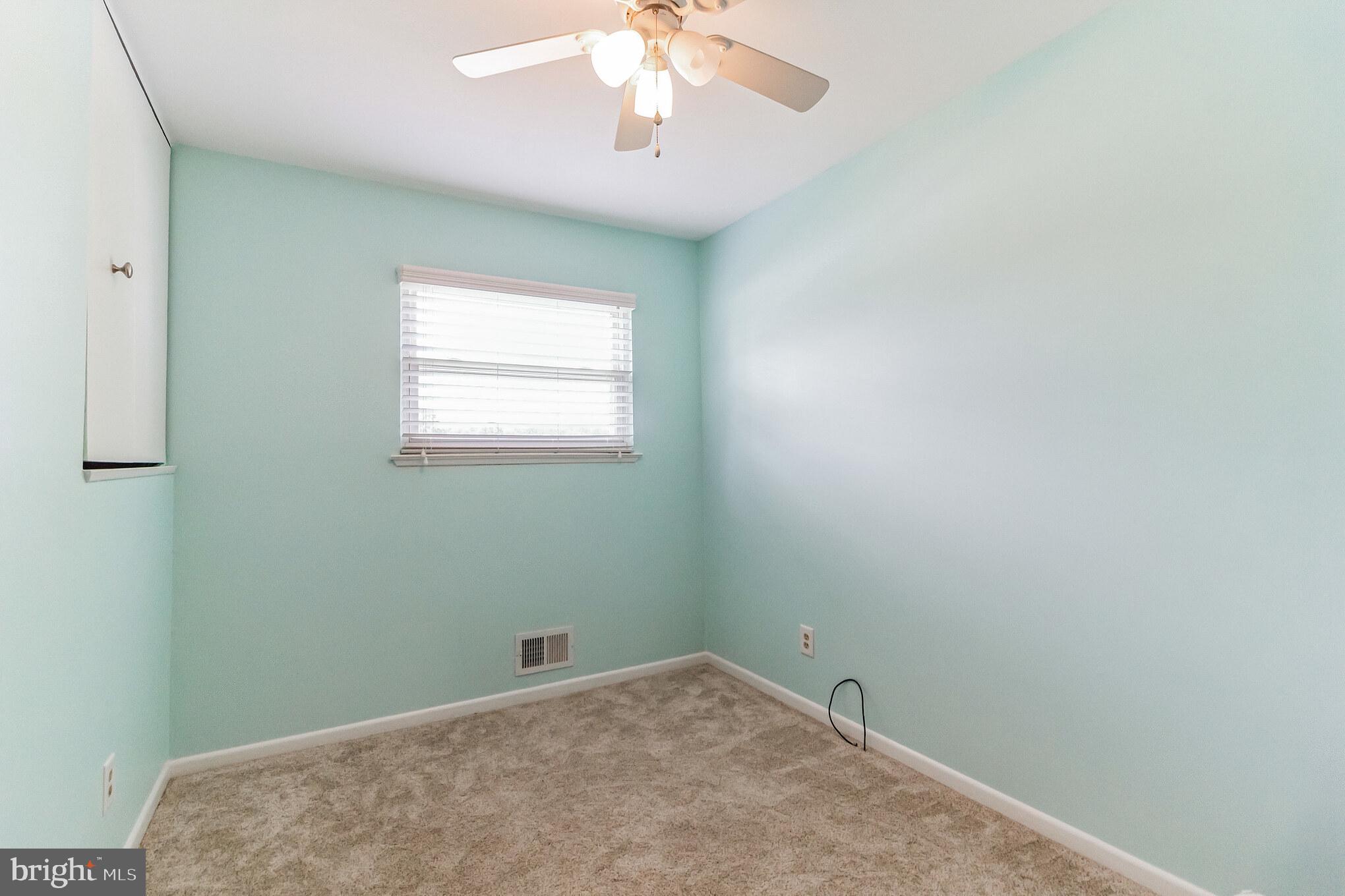 1401 Adamsview Road Catonsville, MD 21228 - Photo 16 of 24