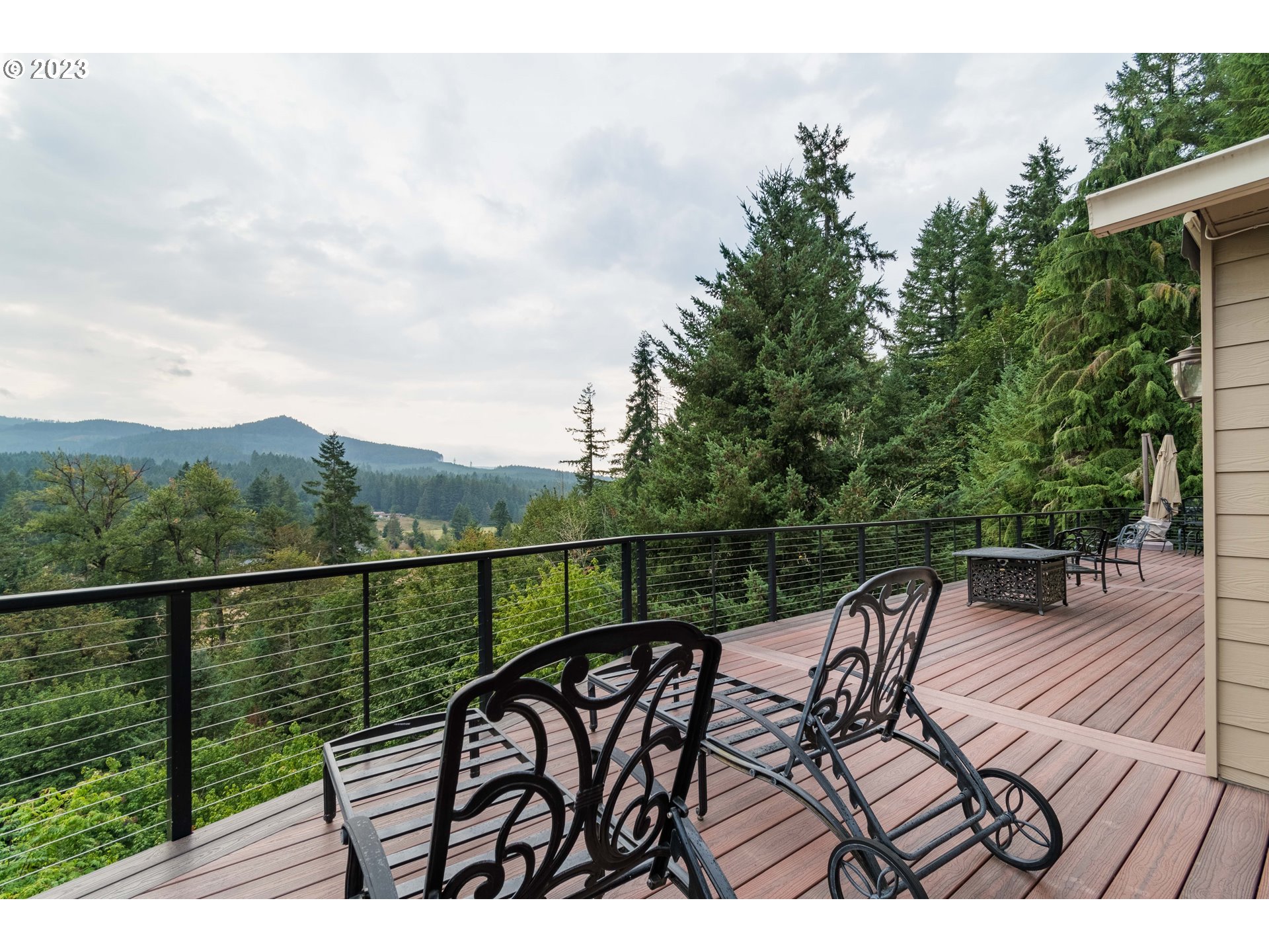 39350 Eagles Rest Road Dexter, OR 97431 - Photo 32 of 42 a view of outdoor space swimming pool and mountain view
