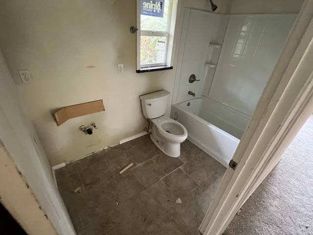 14-823 Seaview Road Pahoa, HI 96778 - Photo 10 of 17 a bathroom with a toilet and a shower