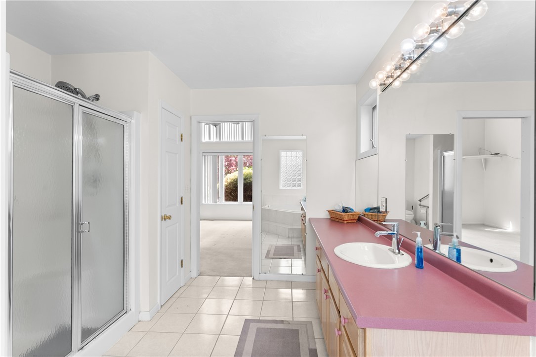 44 Whipple Road Smithfield, RI 02917 - Photo 25 of 50