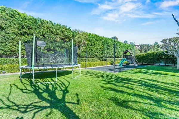 $11,000,000 | 11765 Riehl Avenue, Tustin, CA 92782