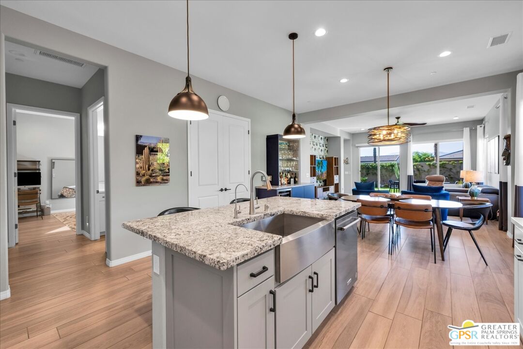 102 Zinfandel Rancho Mirage, CA 92270 - Photo 12 of 34 Gallery Image 12