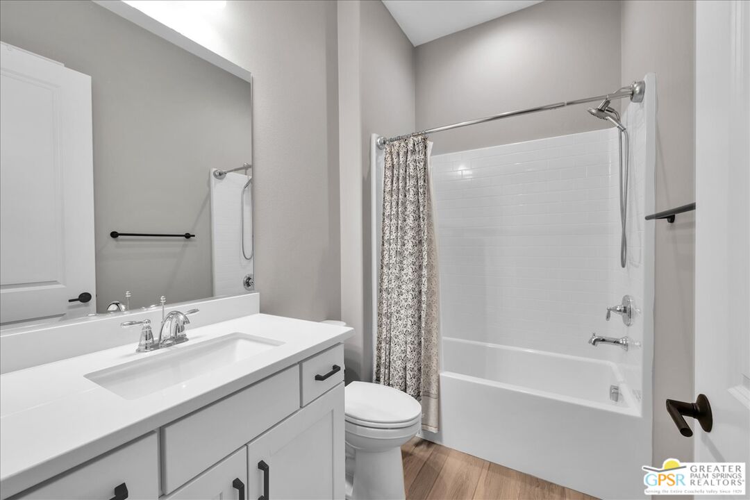 102 Zinfandel Rancho Mirage, CA 92270 - Photo 18 of 34 Gallery Image 18