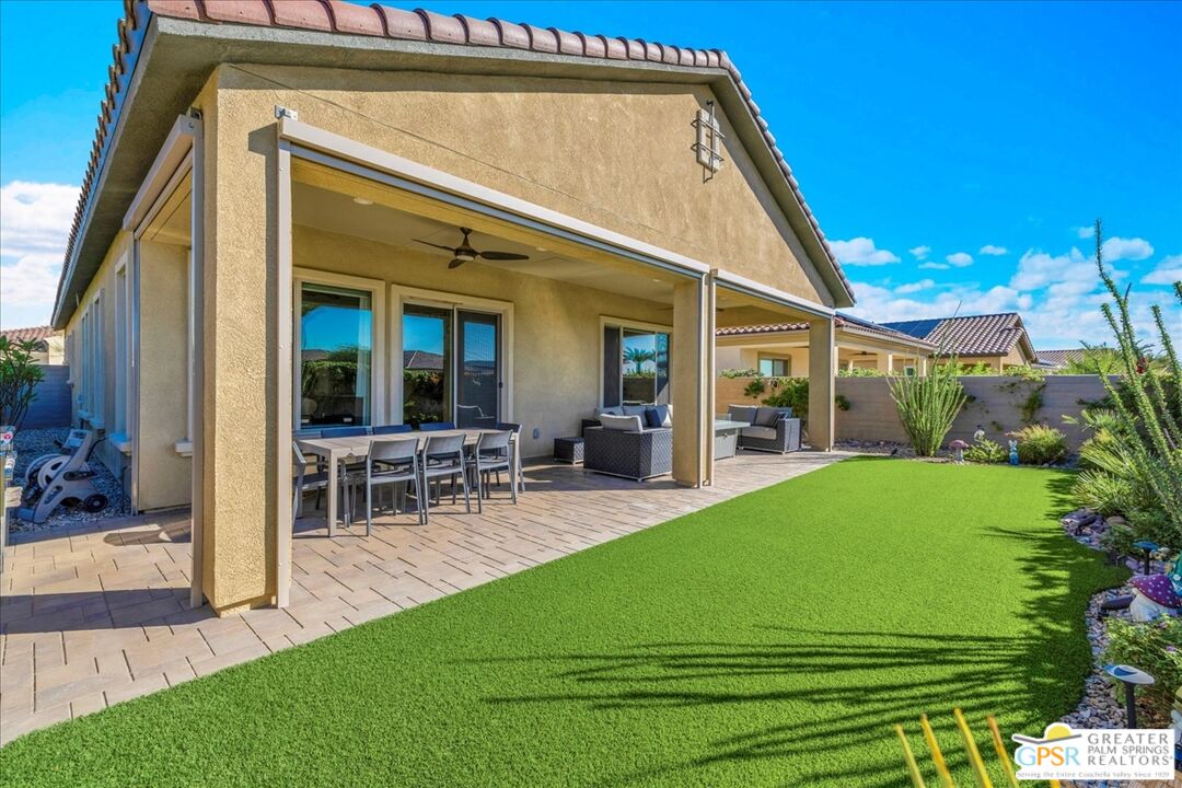 102 Zinfandel Rancho Mirage, CA 92270 - Photo 25 of 34 Gallery Image 25