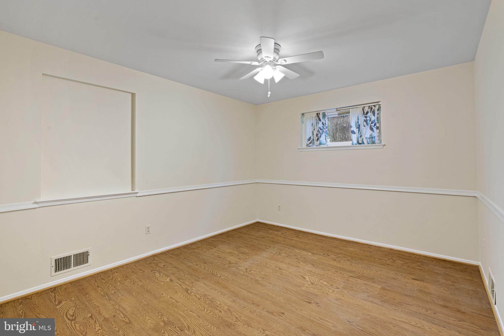 4954 Catharpin Road Gainesville, VA 20155 - Photo 18 of 24 Bedroom #1