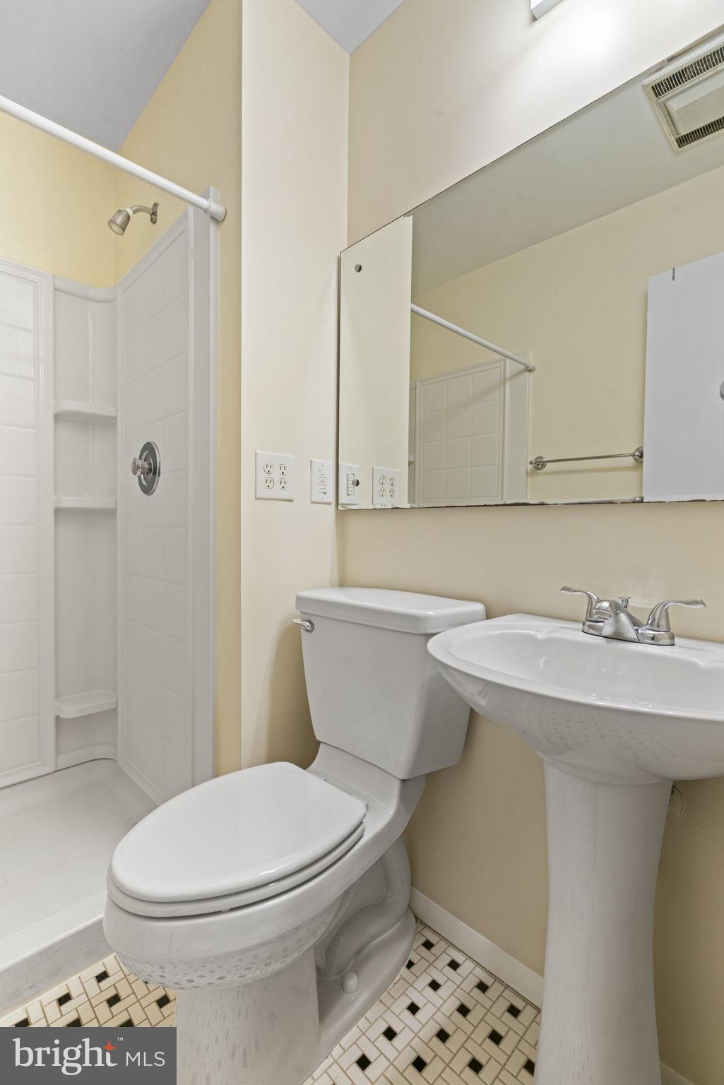 4954 Catharpin Road Gainesville, VA 20155 - Photo 23 of 24 Bath #2