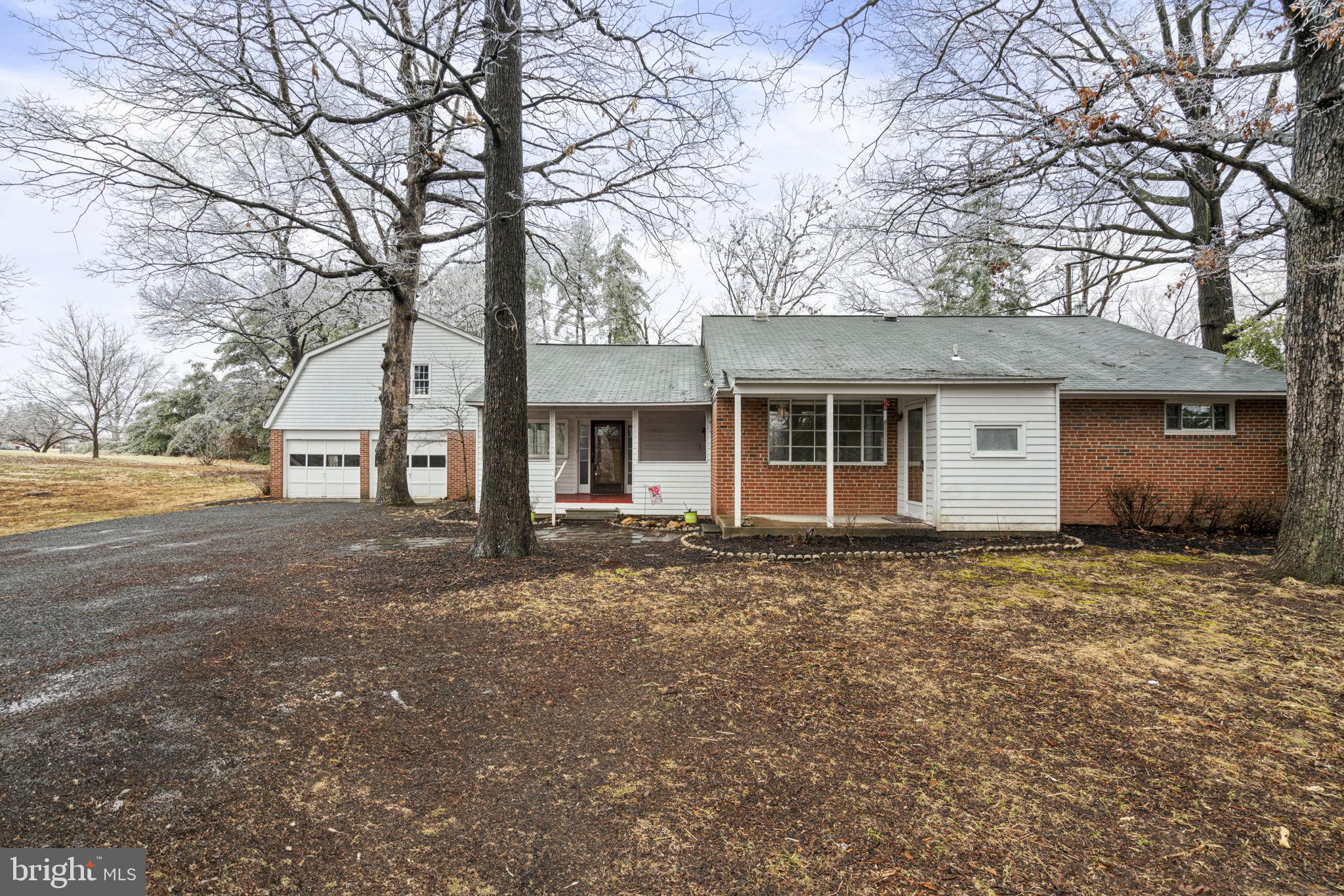 4954 Catharpin Road Gainesville, VA 20155 - Photo 3 of 24